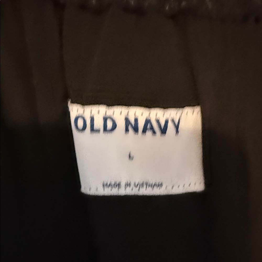 Old Navy Women's Elegant Black Blouse - Picture 2 of 3